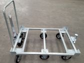 Embase roulante tractable